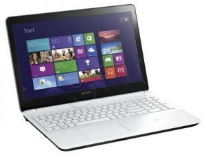 SONY VAIO SVF1521K1EW i3-3227U 4GB 15,5" LED HD 750GB INTHD+GT740M(1GB) W8